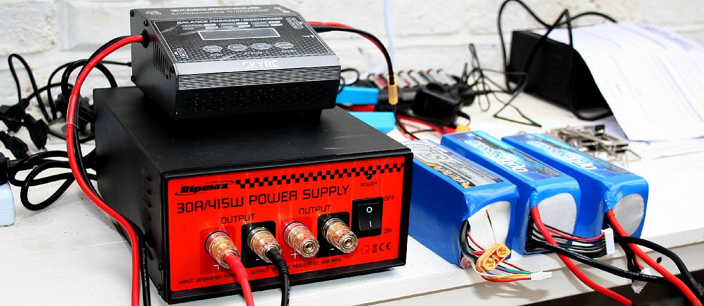 Ripmax 30 amp regulated 12 volt bench power supply unit