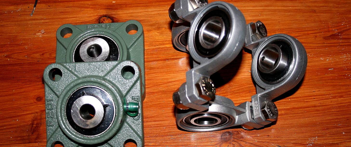 Ball bearings sets for a 3 axis gimbal mounting
