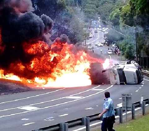 Metropolitan police investigate 2013 petrol tanker crash